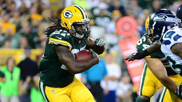 140101192556-eddie-lacy-awards-watch-single-image-cut.jpg